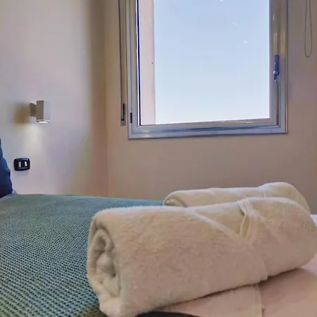 Garibaldi House Apartmán